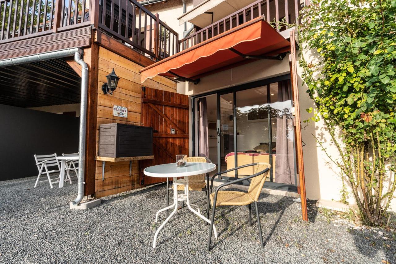 La Maison Au Bord Du Bed & Breakfast *